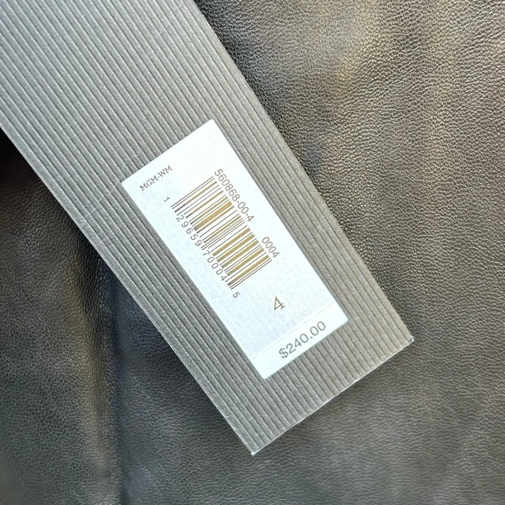 Banana Republic Monogram Leather Peplum too, BNWT, size 4 - Picture 6 of 6